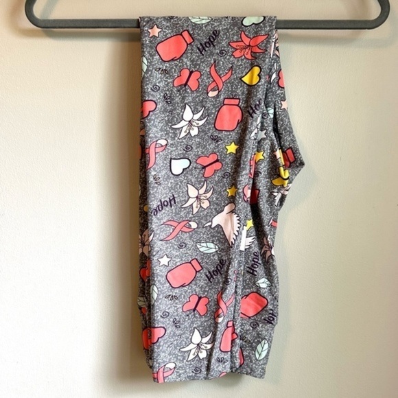 New LuLaRoe Rare Grey & White Speckled Lily Breast Cancer Awareness Leggings OS - Picture 5 of 16